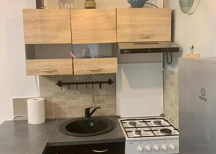 Apartmán Mieszkanie Przy Metrze Rondo Onz